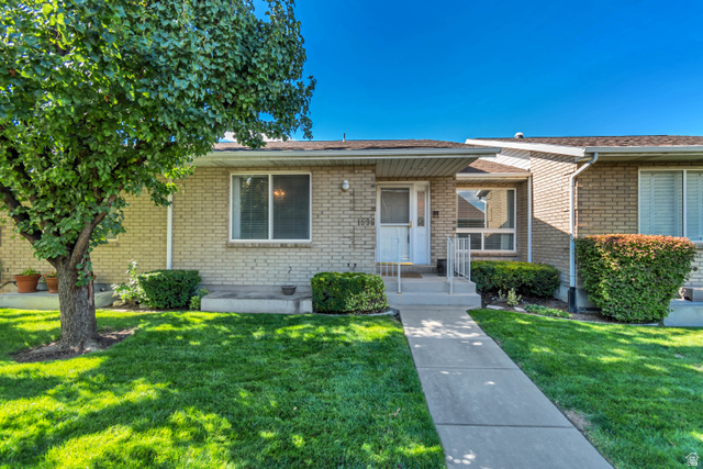 1596 W CORNERSTONE WAY ,South Jordan UT 84095