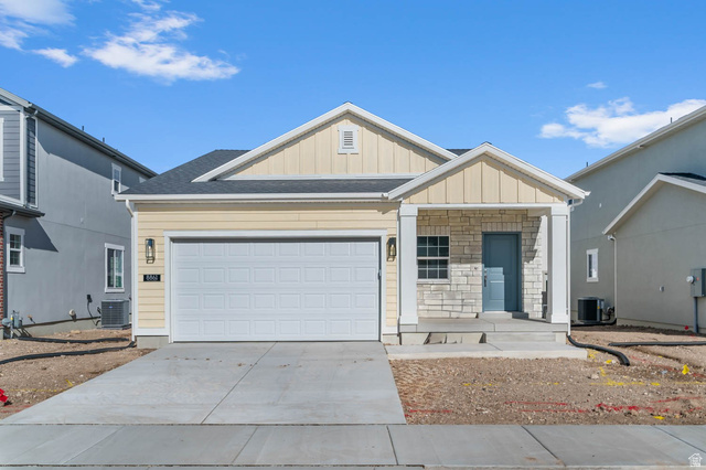 8861 S Smoky Hollow Rd
                     MLS #2136070