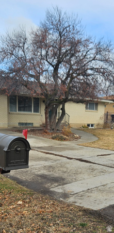 431 E 100 S, Hyrum UT 84319