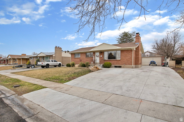 3721 W EL GLEN AVE, West Valley City UT 84120