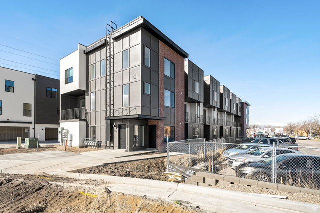 621 E ELEANOR CV #36, Salt Lake City UT 84107