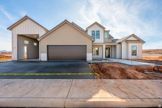 836 E Sunny Shr
                     MLS #2136541