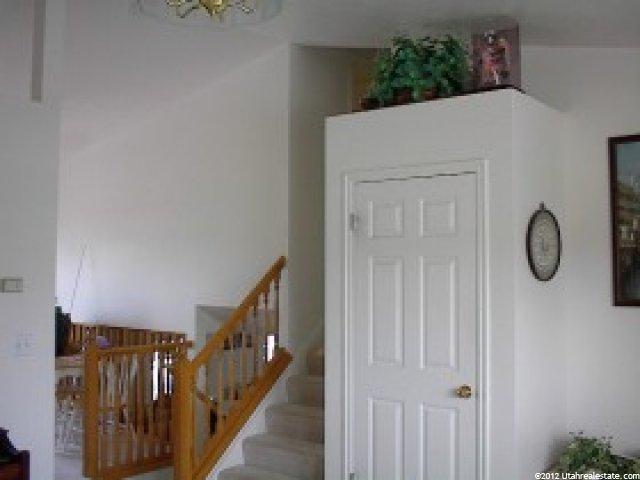 882 W 1145 N, Clinton, UT 84015 — photo 8