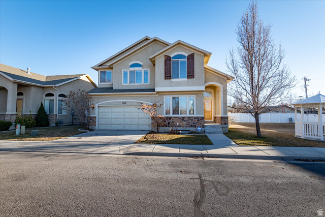 1952 E MEADOW DOWNS WAY, Cottonwood Heights UT 84121