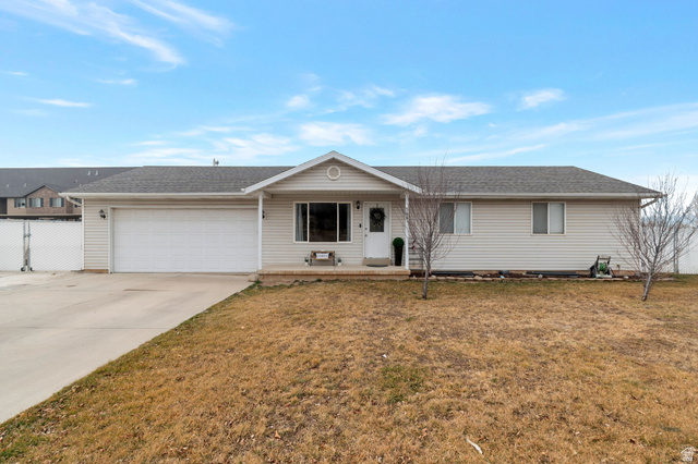 566 S CENTER ST, Santaquin UT 84655