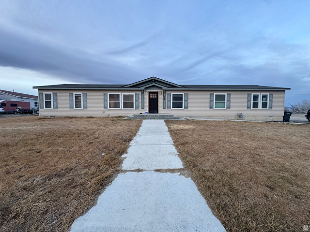 Main photo for 70 W 0100 N