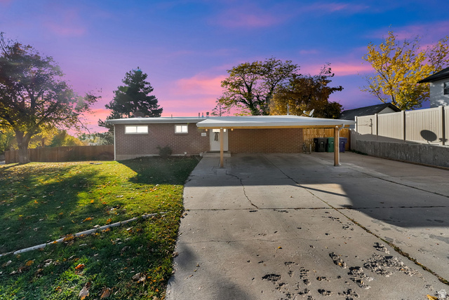 4428 S 3065 E ,Salt Lake City UT 84129