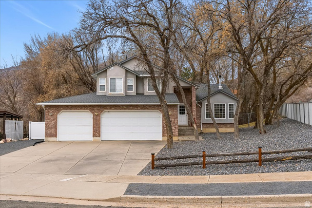 2586 DEER DR, South Weber UT 84405