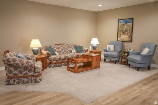 1225 E WOLF LN #101, Millcreek UT 84117