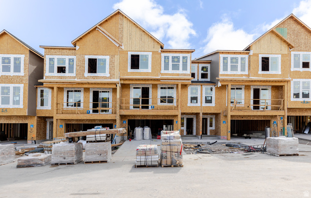 6501 W Evans Creek Cv #3061
                     MLS #2137587