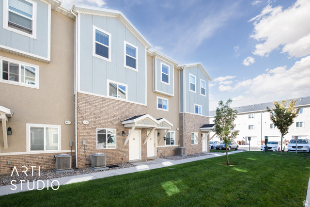 43 E 670 N, Vineyard UT 84059