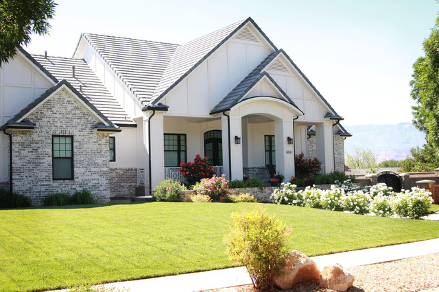 684 S 990 W
                     MLS #2137912