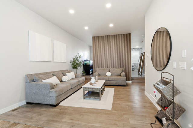 5373 W BOWSTRING WAY, South Jordan UT 84009