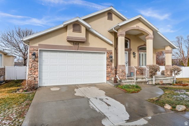 7432 S GREEN BERRY CT, Midvale UT 84047