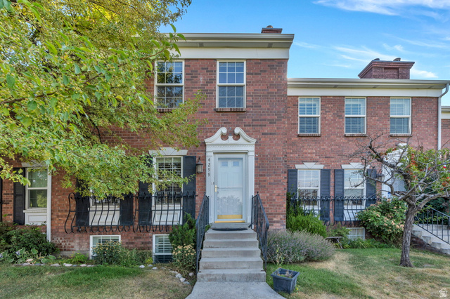 4299 IVY LN ,Provo UT 84604