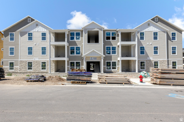 6667 W Twin Rocks Ln #f302
                     MLS #2138205