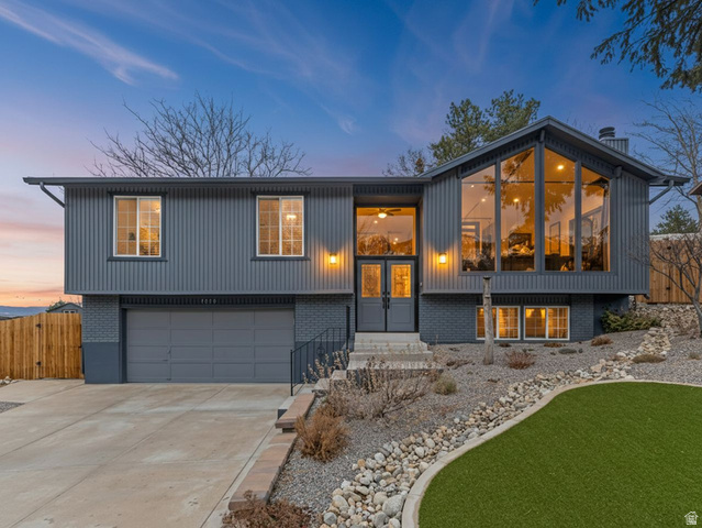 9078 S DAYBREAK DR ,Sandy UT 84093