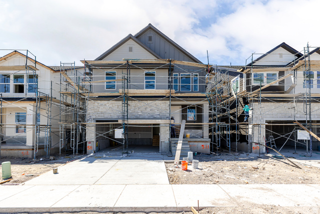 925 N 4020 W #511
                     MLS #2138487
