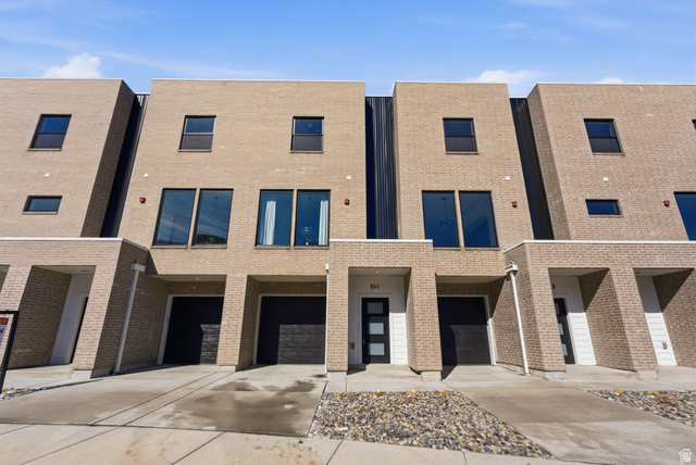 311 E ENDURANCE CIR ,Draper UT 84020