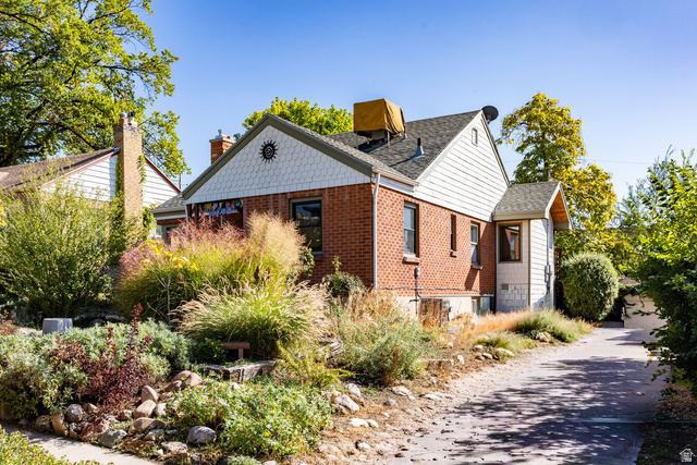 962 E Lowell Ave
                     MLS #2138595