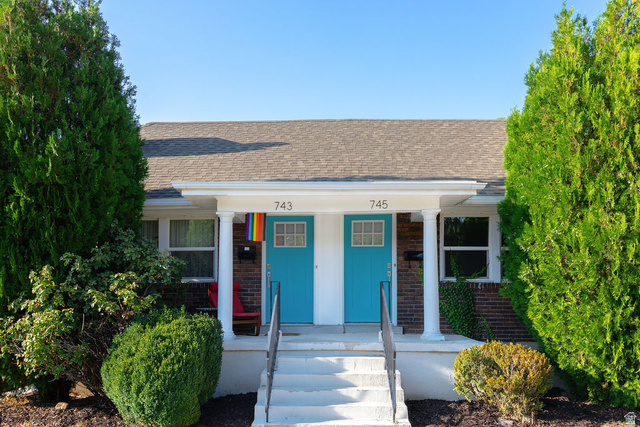 743 E 900 S
                     MLS #2138859