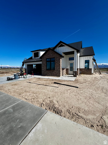 387 S 4250 W
                     MLS #2139001