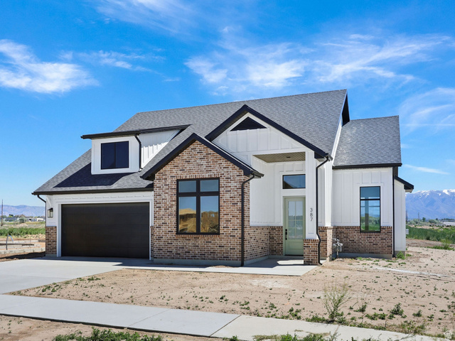 387 S 4250 W
                     MLS #2139001