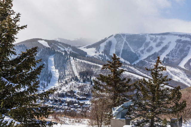 1355 GOLDEN WAY, Park City UT 84060