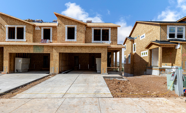 5240 S Acacia Dr #806
                     MLS #2139048