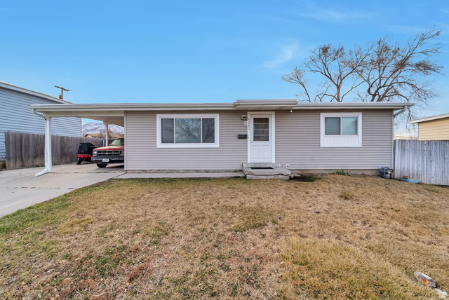 3282 S 7780 W
                     MLS #2139102