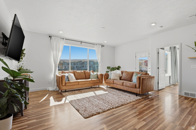 1048 W AZUL MEADOWS WAY, Bluffdale UT 84065