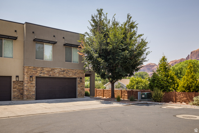 673 W 470 N
                     MLS #2139292