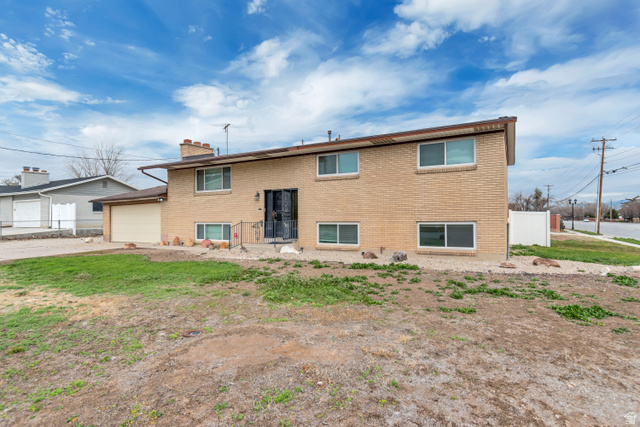 1718 W 9640 S, South Jordan UT 84095