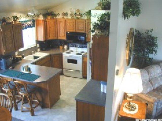 1185 N 2825 W, Layton, UT 84041 — photo 2