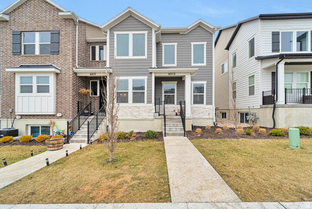 4513 W Watchmen Way
                     MLS #2139452