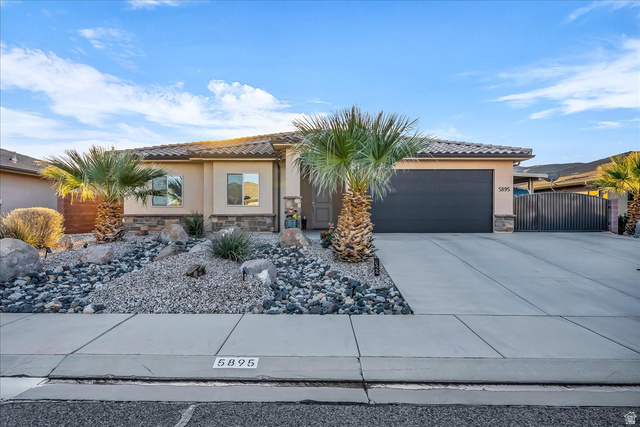 5895 S Desert Dr
                     MLS #2139480