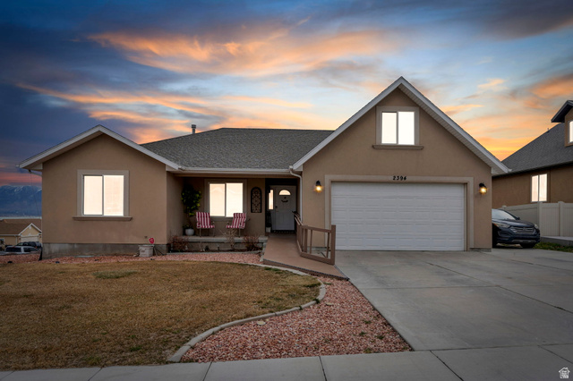 2394 S Palomino Dr
                     MLS #2139622