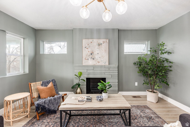 323 E Williams Ave
                     MLS #2139649