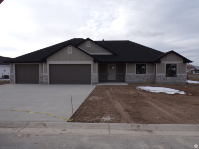 11003 N 8300 W
                     MLS #2139672