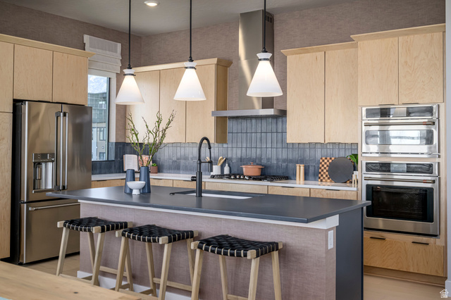 1986  Wilshire Rd #3
                     MLS #2139698