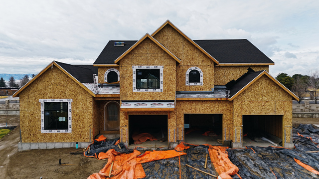 1077 N 950 Cir
                     MLS #2139707