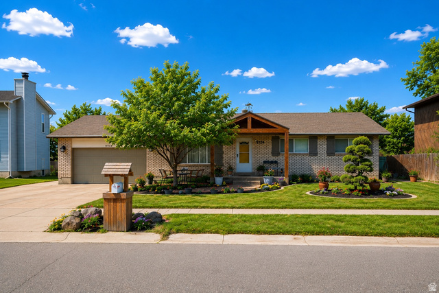 10564 S Weeping Willow Dr
                     MLS #2139745