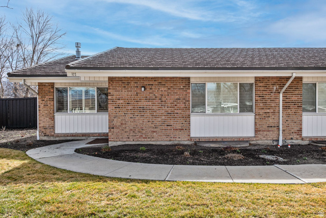 4820 S Three Fountains Dr 177