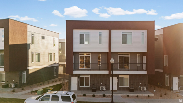 458 E DEPOT ST, Clearfield UT 84015