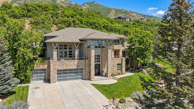 5304 S Skyline Pkwy
                     MLS #2140048