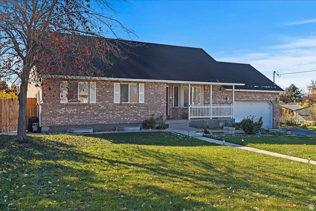 160 E 400 N
                     MLS #2140060