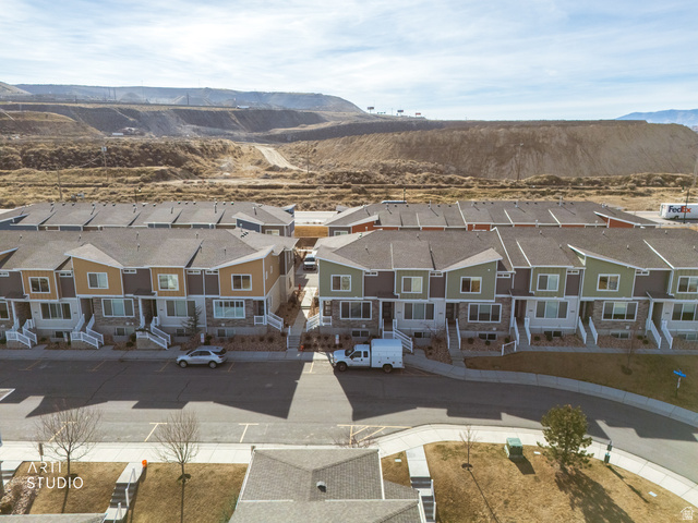 1020 W LAPIS FIELDS, Bluffdale UT 84065