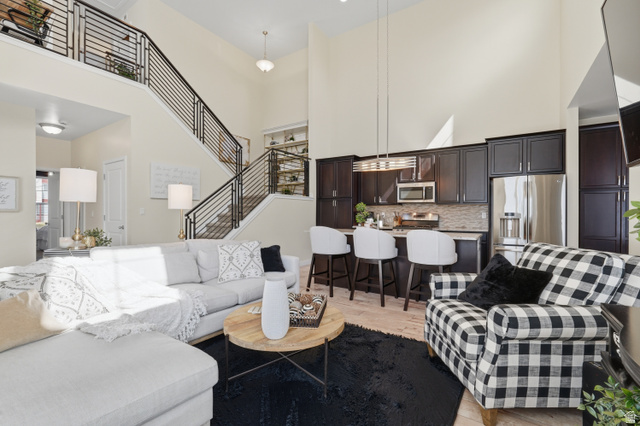 4717 W VERMILLION DR, South Jordan UT 84009