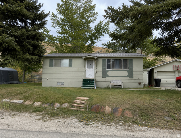Main photo for 210  Washington St