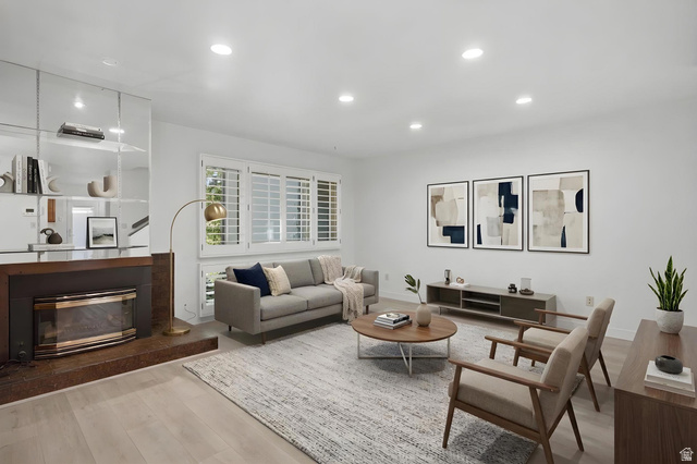 5647 S Park Placewest
                     MLS #2140445